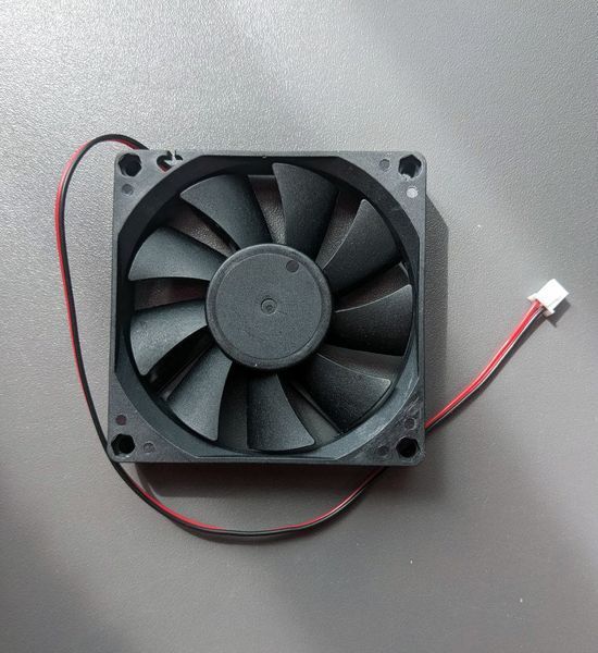 Вентилятор SQGIUN 8015 5В втулочный 2pin MK2721 фото