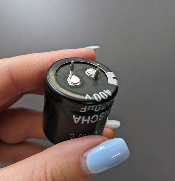 Конденсатор KNSCHA 470&micro;F 400V 105&deg;C 30&times;32мм MK2875 фото