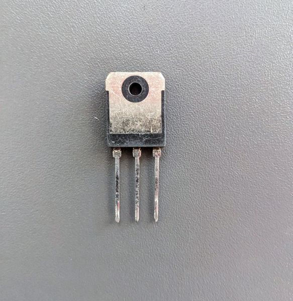 Транзистор GT40WR21 IGBT TO-3P MK2953 фото